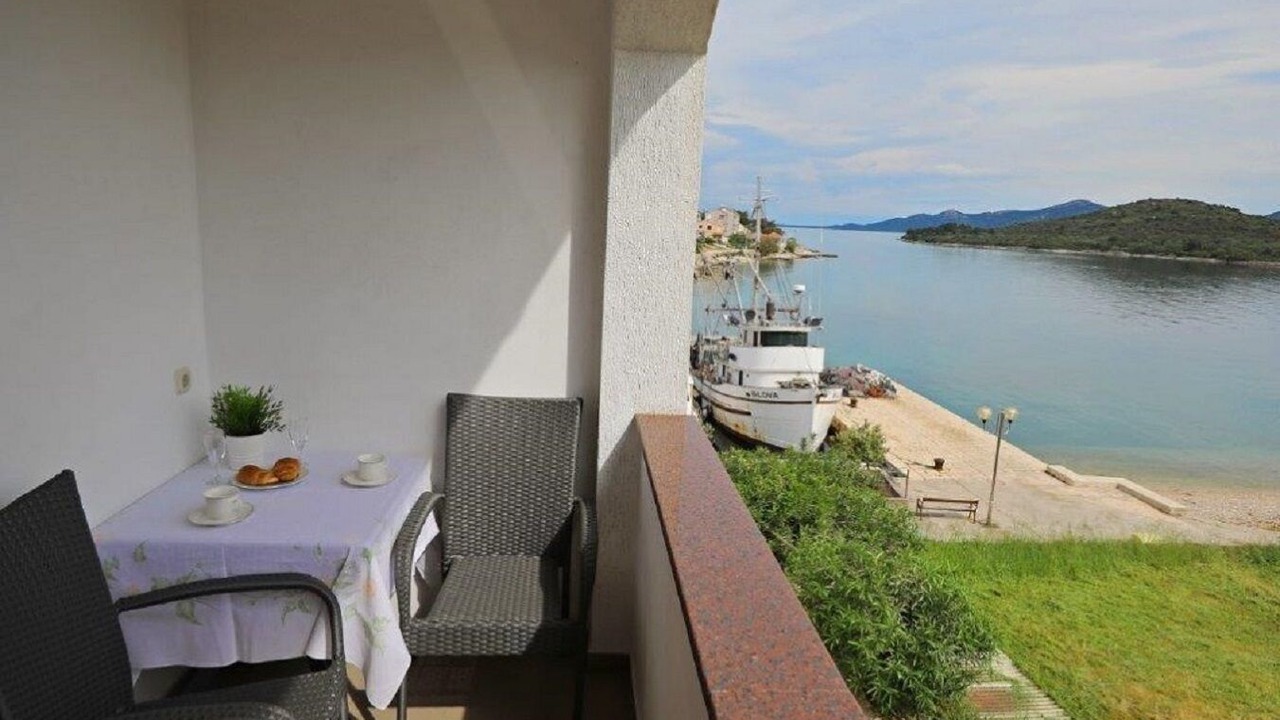 Photo of Patio Balcony in Mali Iz