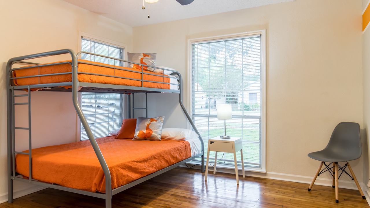 Photo of Bedroom in Grand Prairie