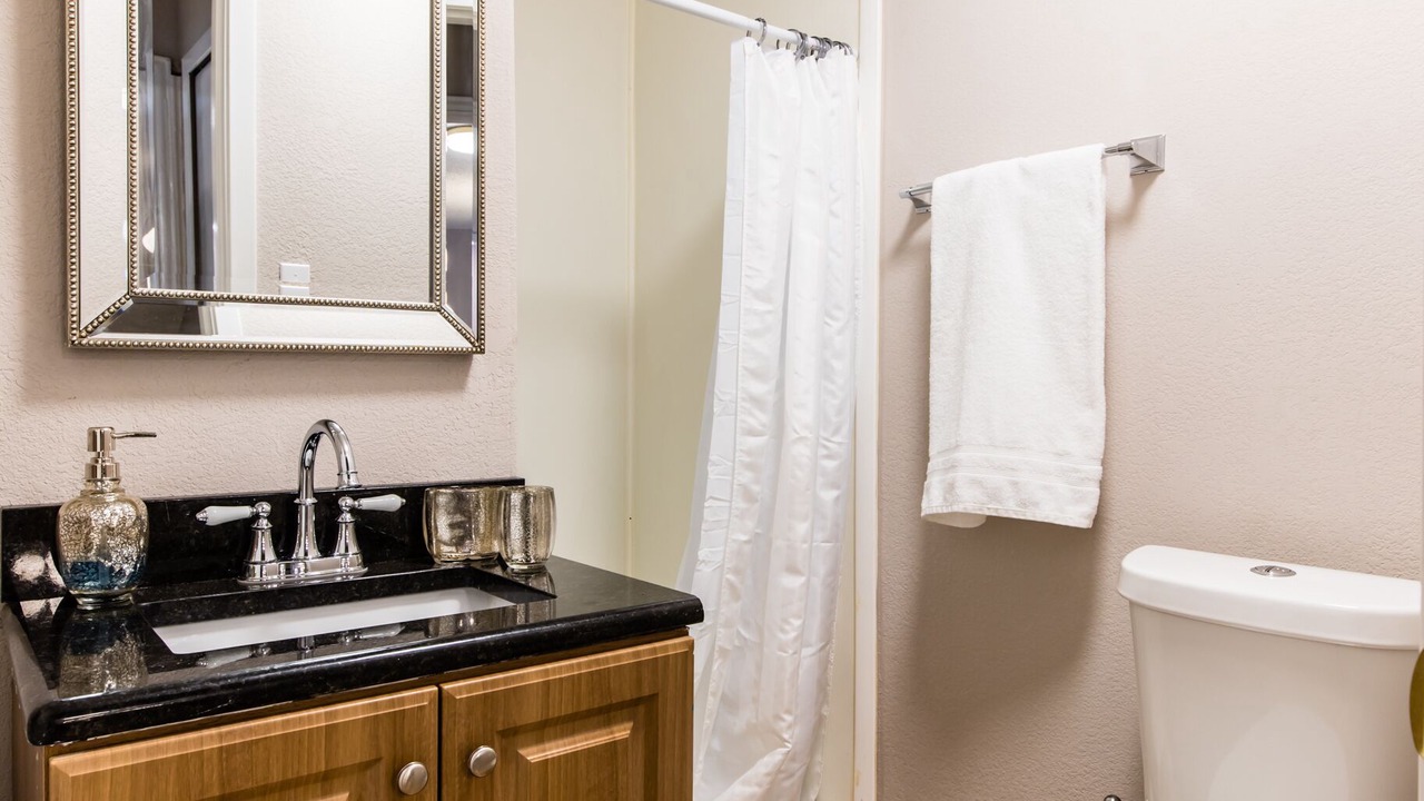 Photo of Bathroom in Grand Prairie