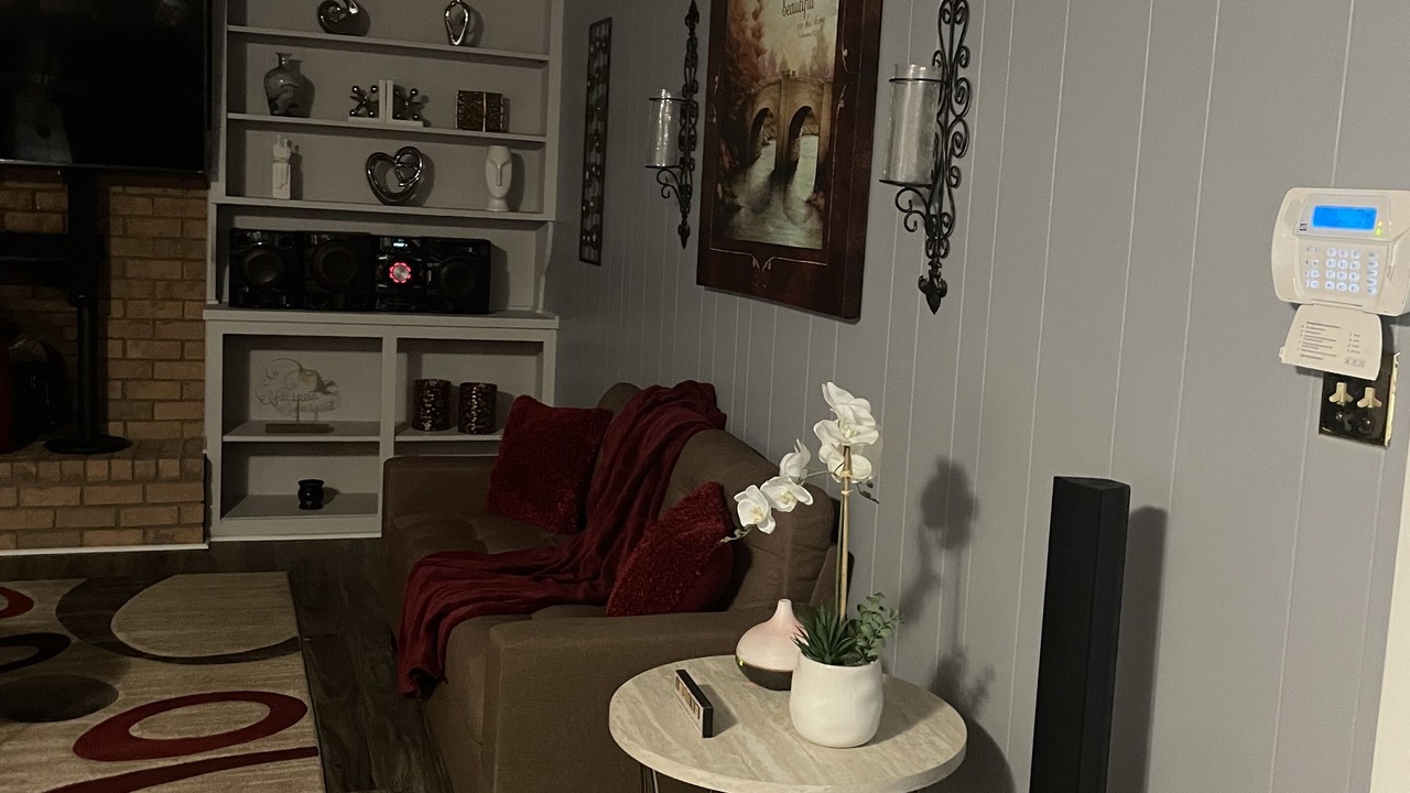 Photo of Livingroom in Yazoo City