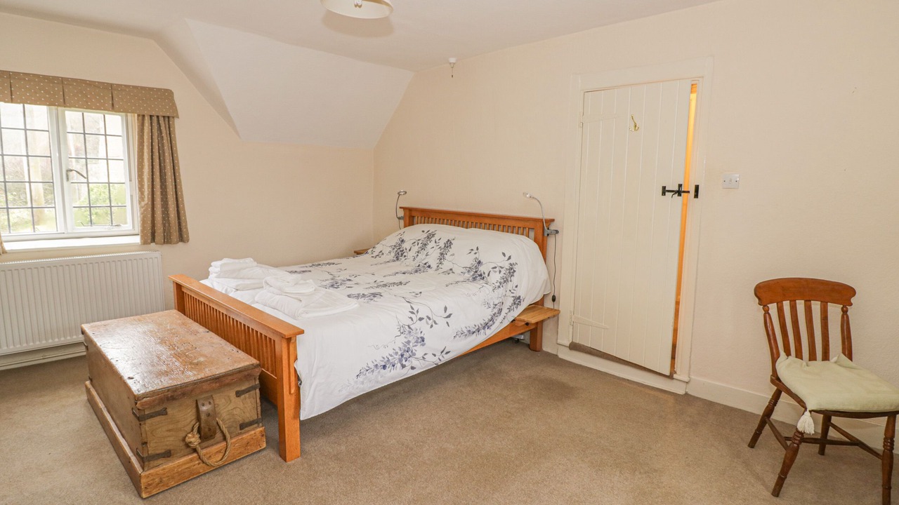 Photo of Bedroom in Sibford Gower