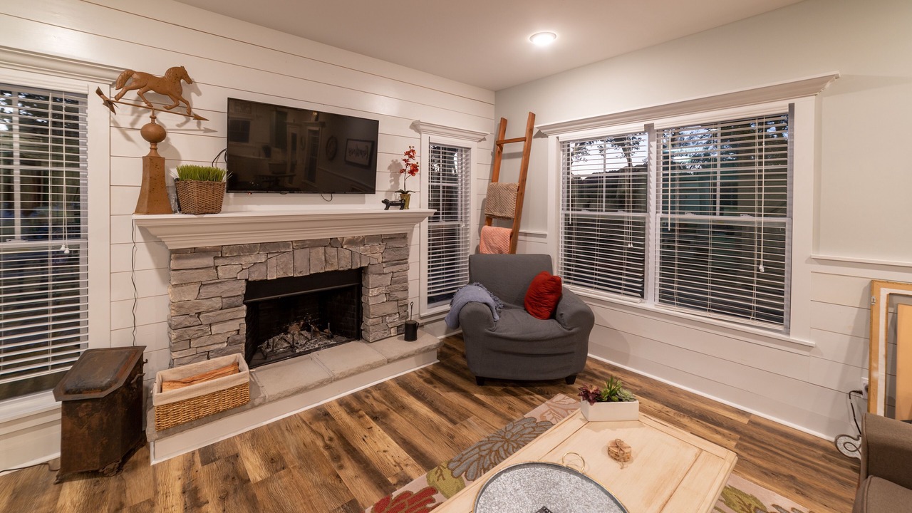 Photo of Livingroom in Keene