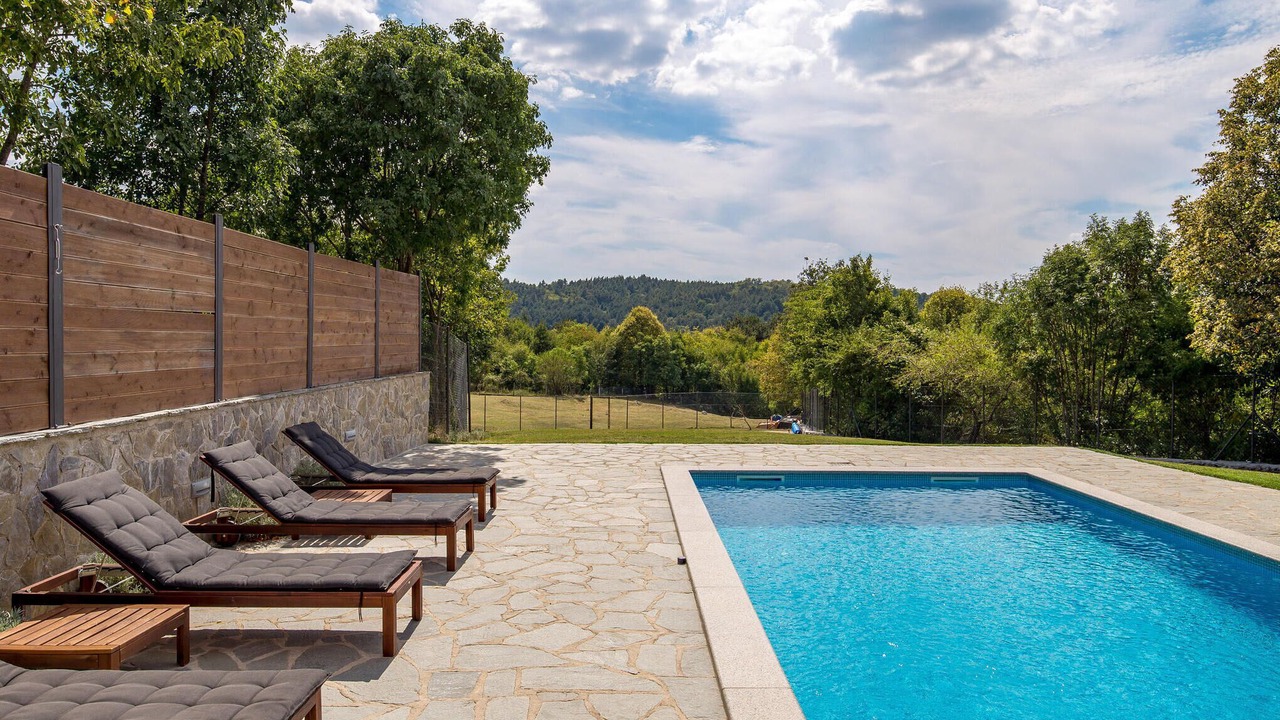 Photo of Outdoor in Klana