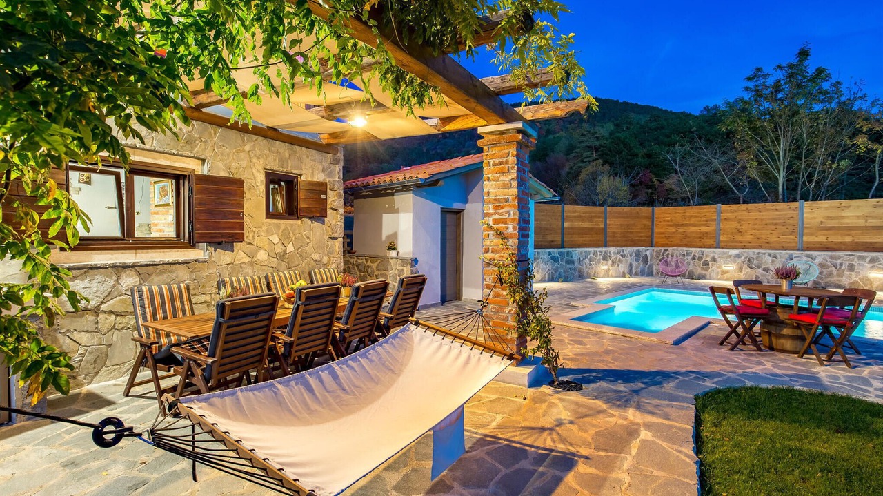 Photo of Outdoor in Klana