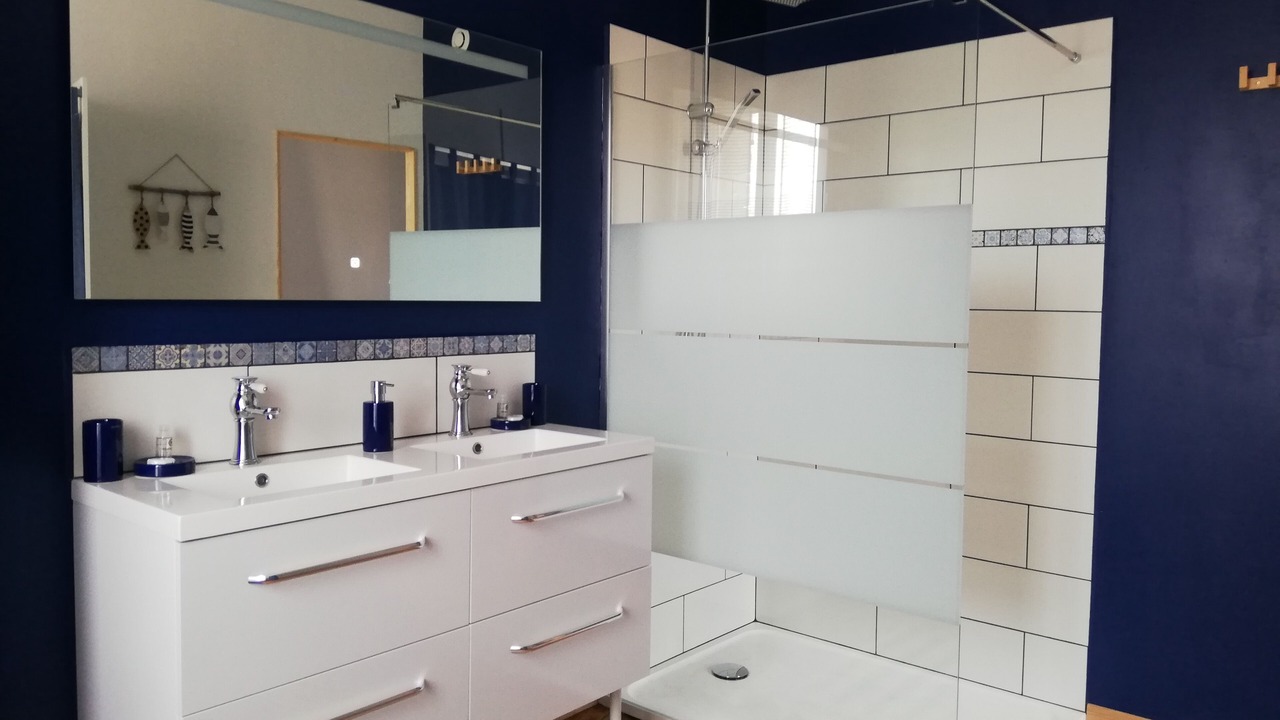 Photo of Bathroom in Cayeux-sur-Mer