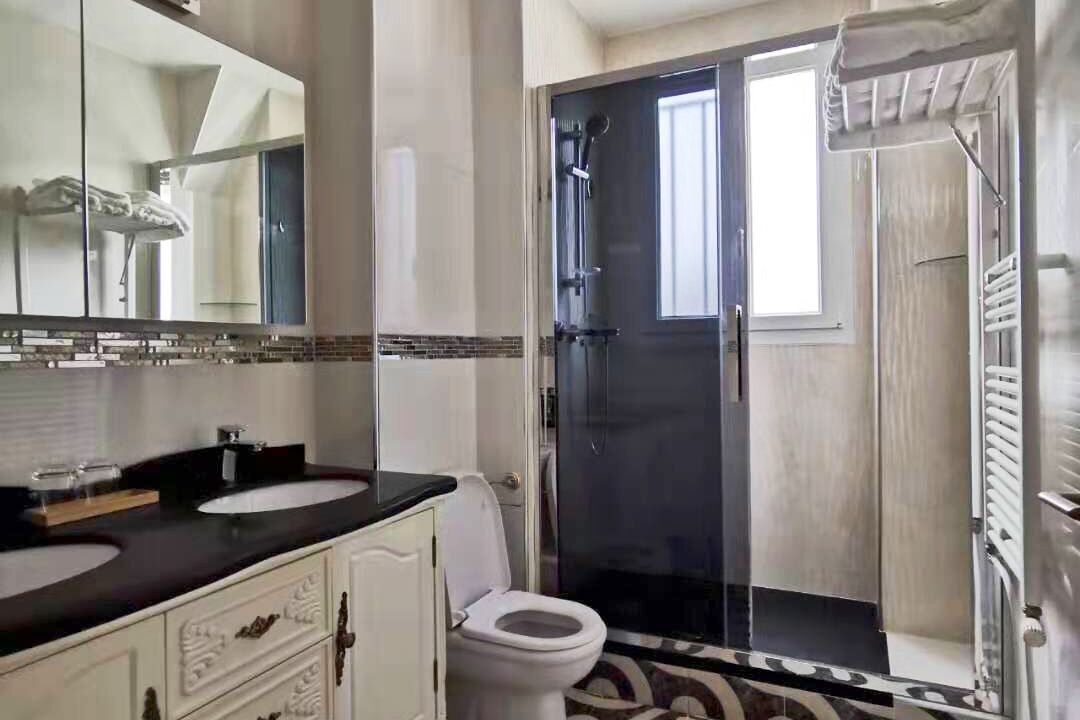 Photo of Bathroom in Maisons-Alfort