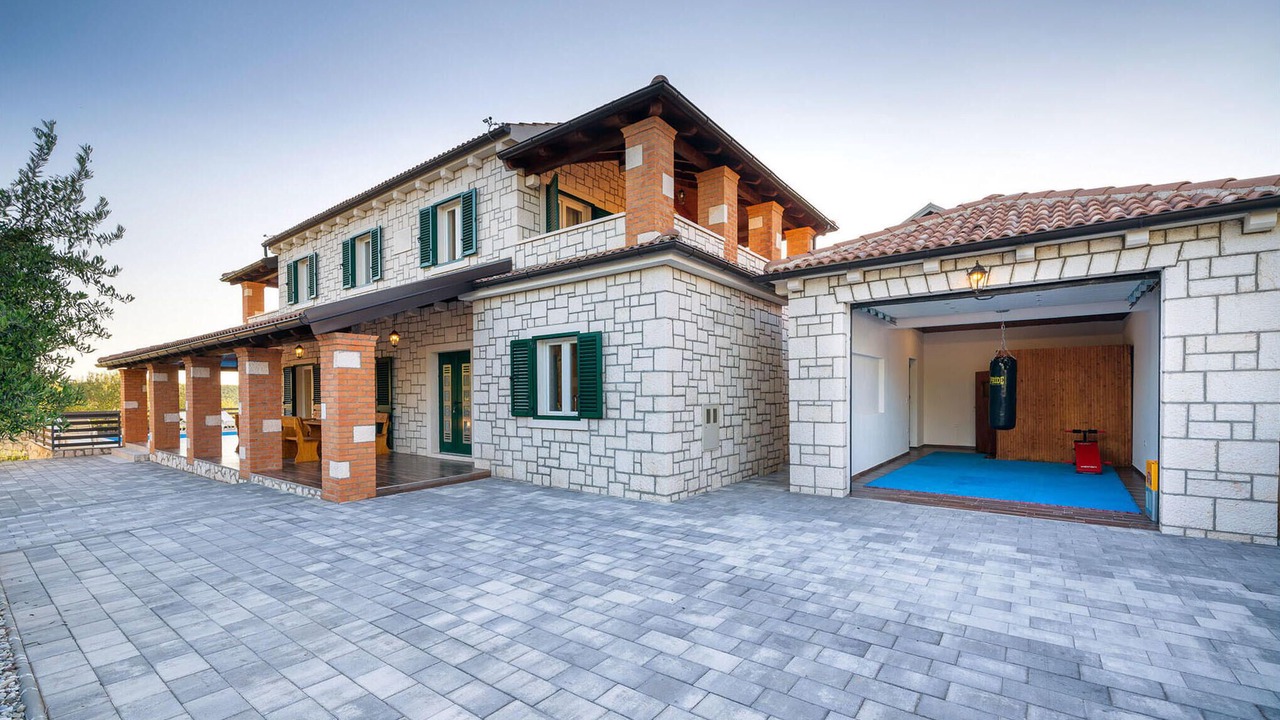 Photo of Outdoor in Ladevci