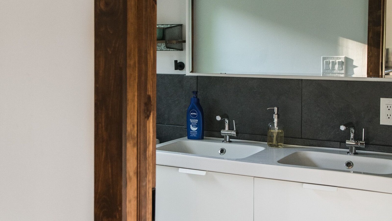 Photo of Bathroom in Putnam County