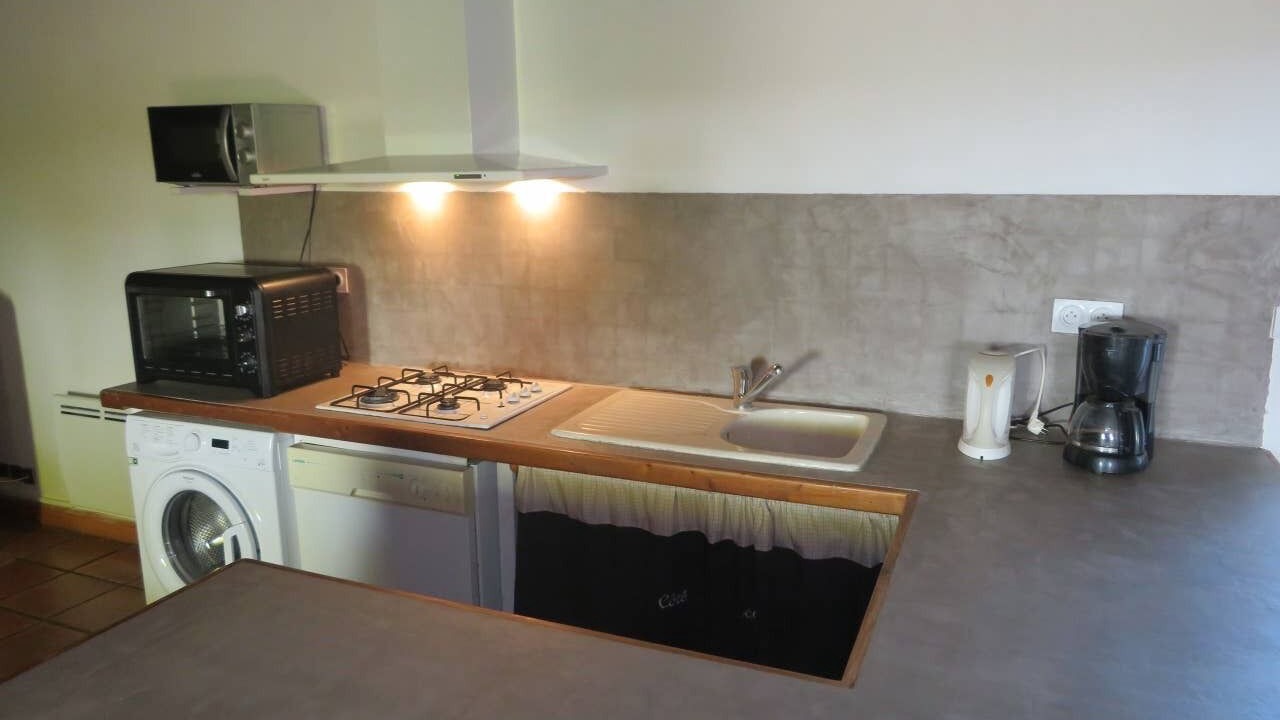 Photo of Kitchen in Saint-Meloir-des-Ondes