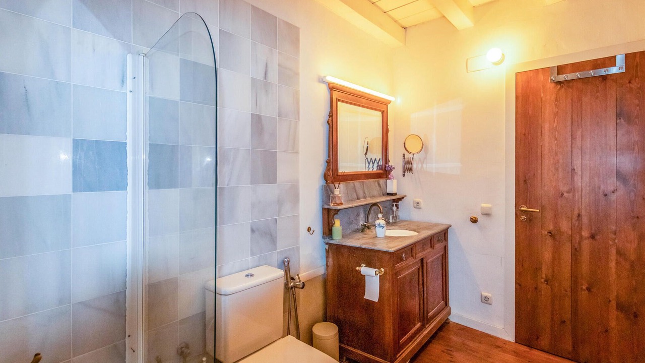 Photo of Bathroom in Galliners