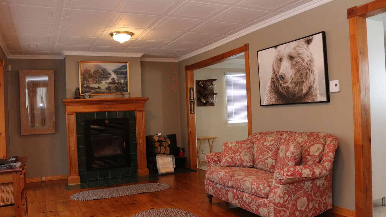 Photo of Livingroom in St-Adolphe-d'Howard