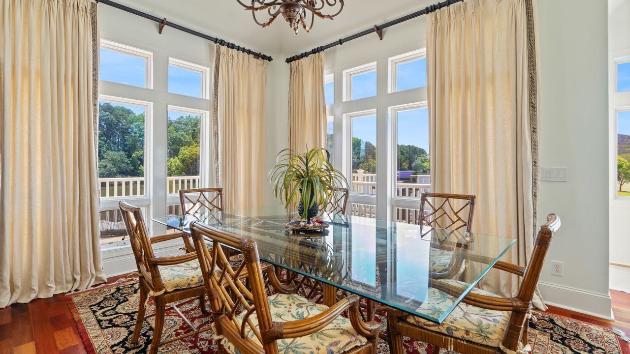 Photo of Others in Gadsden