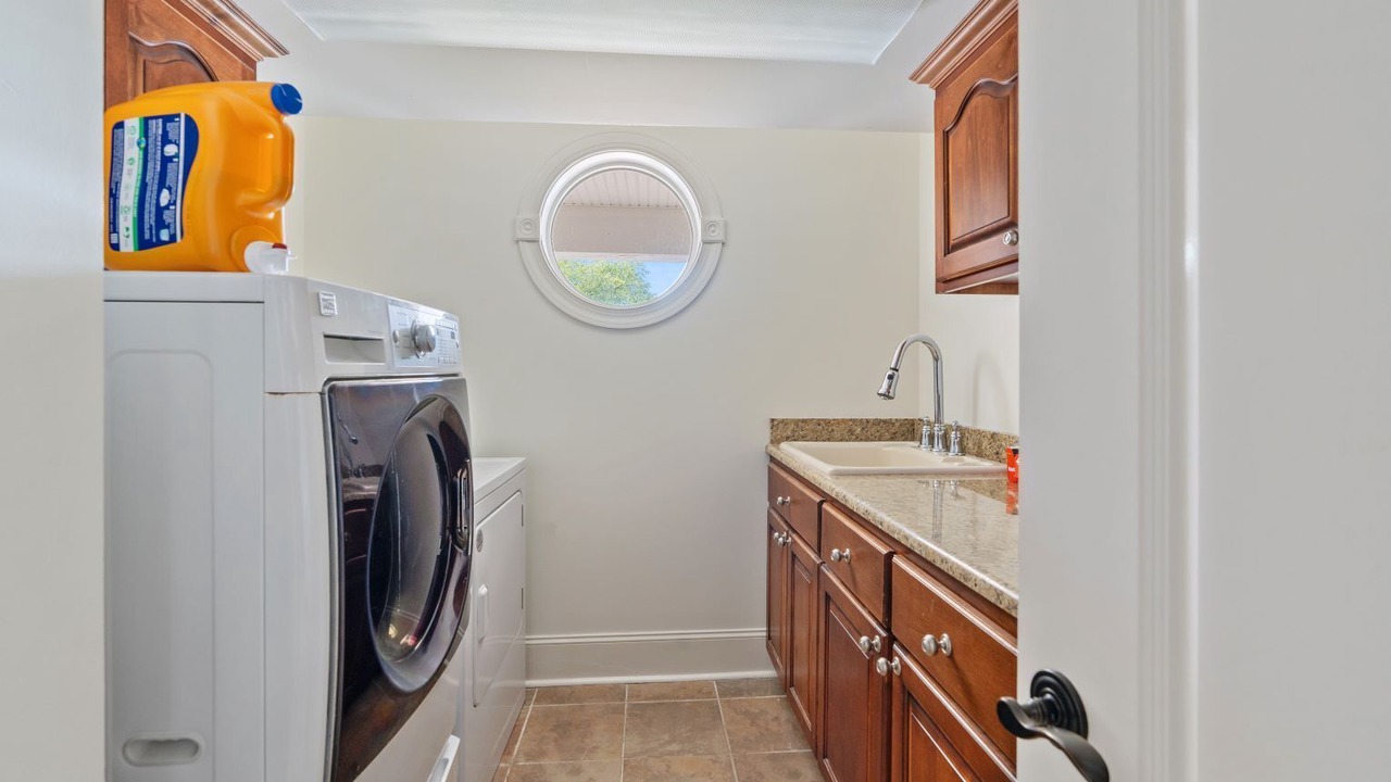 Photo of Bathroom in Gadsden