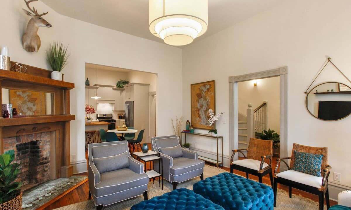 Photo of Livingroom in Dixon Park