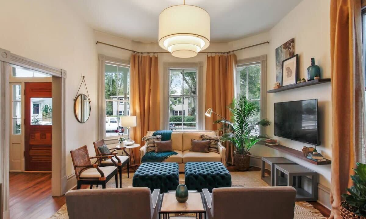 Photo of Livingroom in Dixon Park