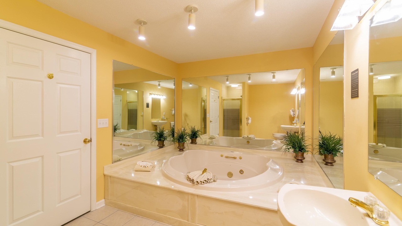 Photo of Bathroom in McGaheysville