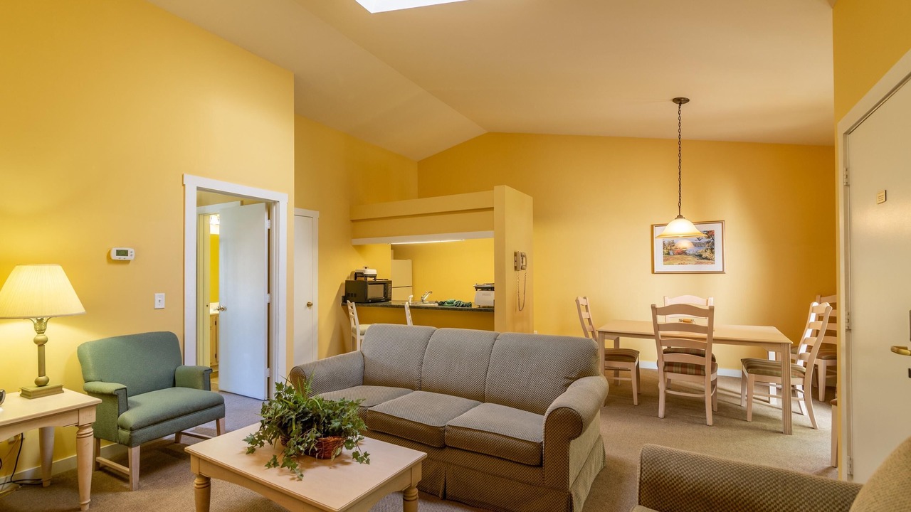 Photo of Livingroom in McGaheysville