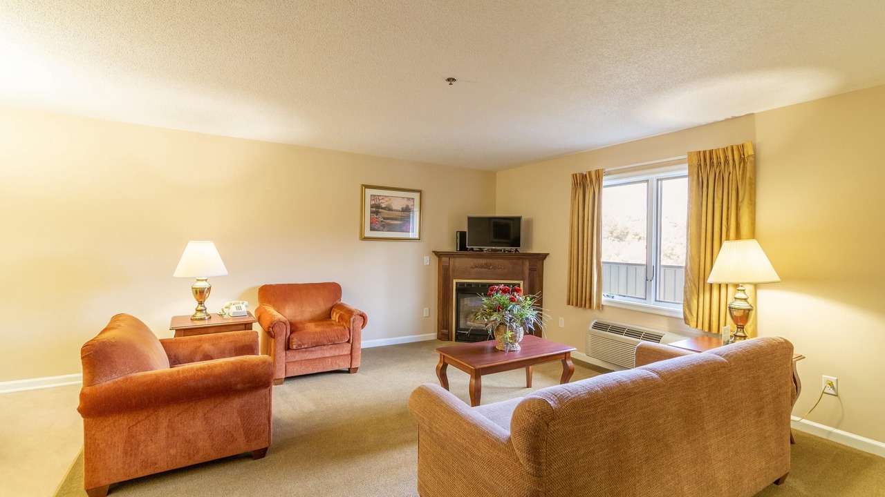 Photo of Livingroom in McGaheysville