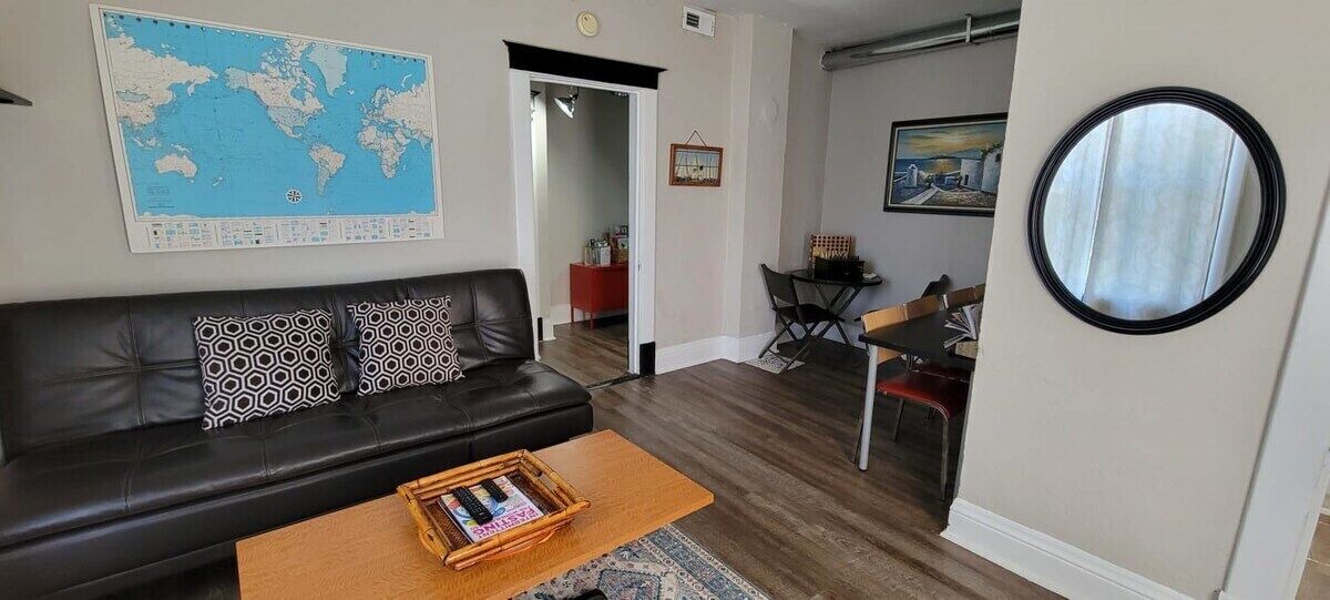 Photo of Livingroom in Pacific