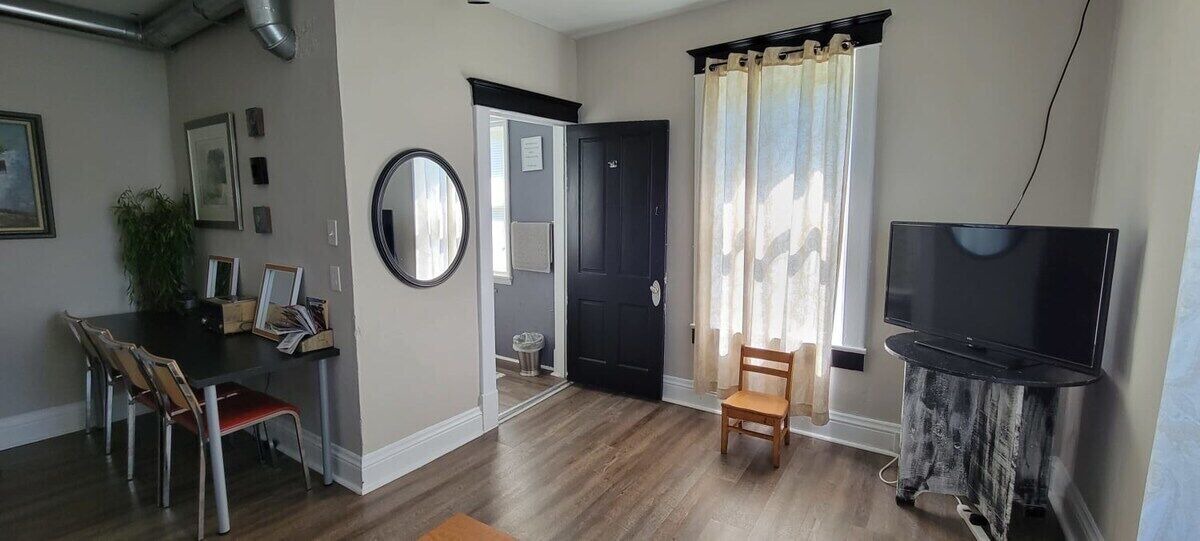 Photo of Livingroom in Pacific
