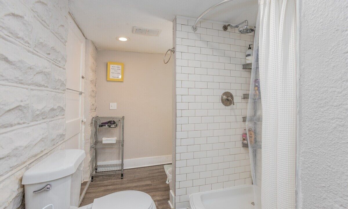 Photo of Bathroom in Pacific