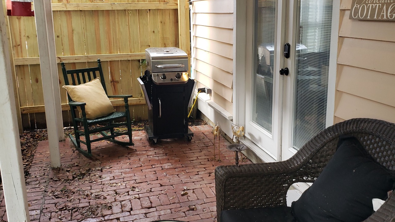 Photo of Patio Balcony in Historic District