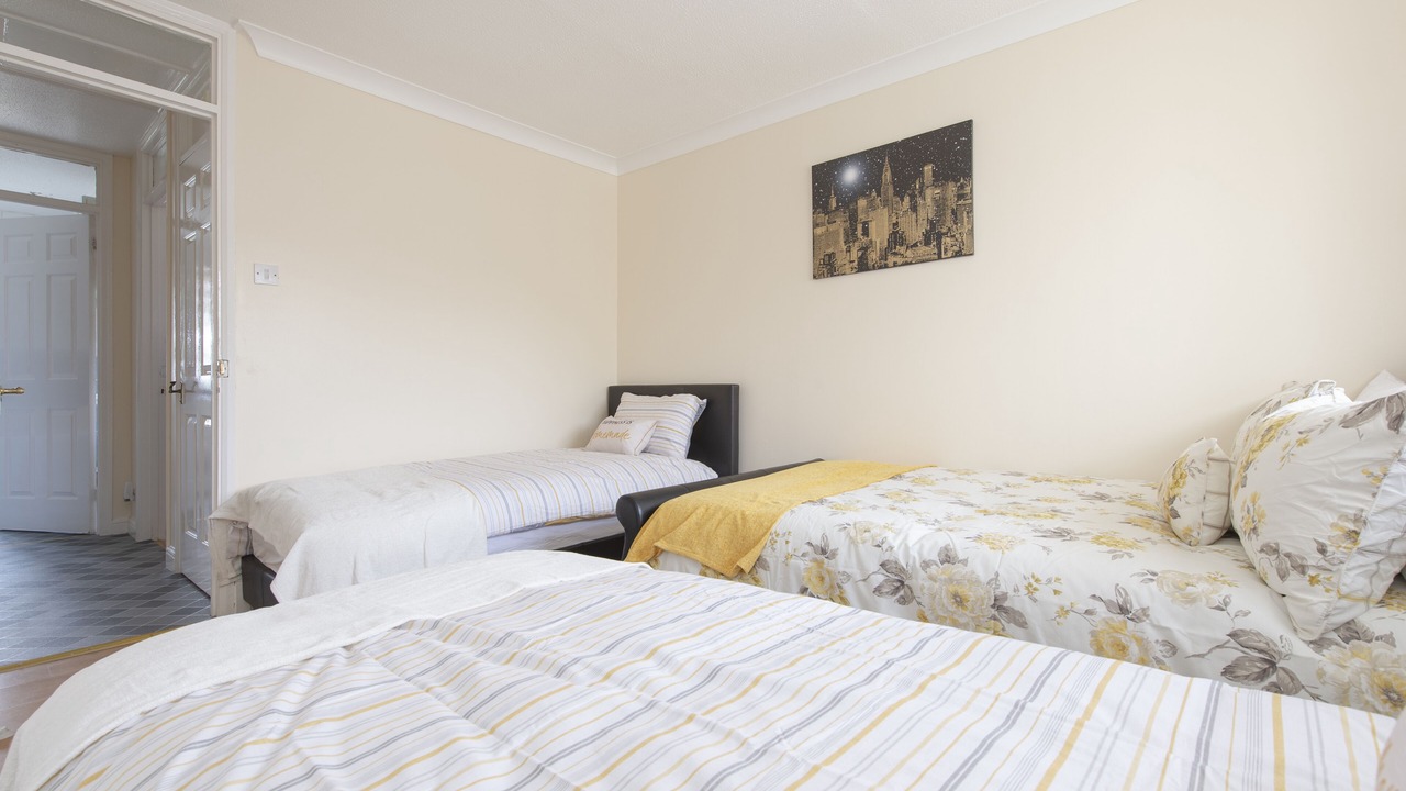 Photo of Bedroom in Thamesmead