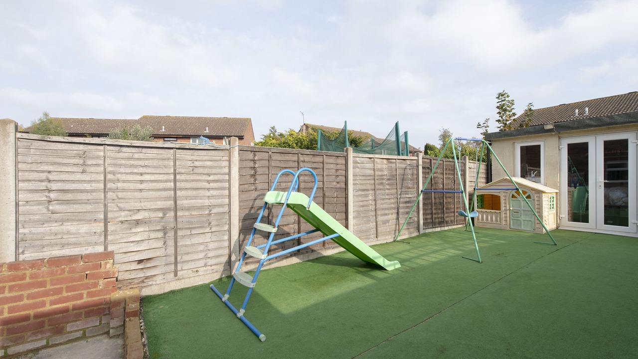 Photo of Others in Thamesmead