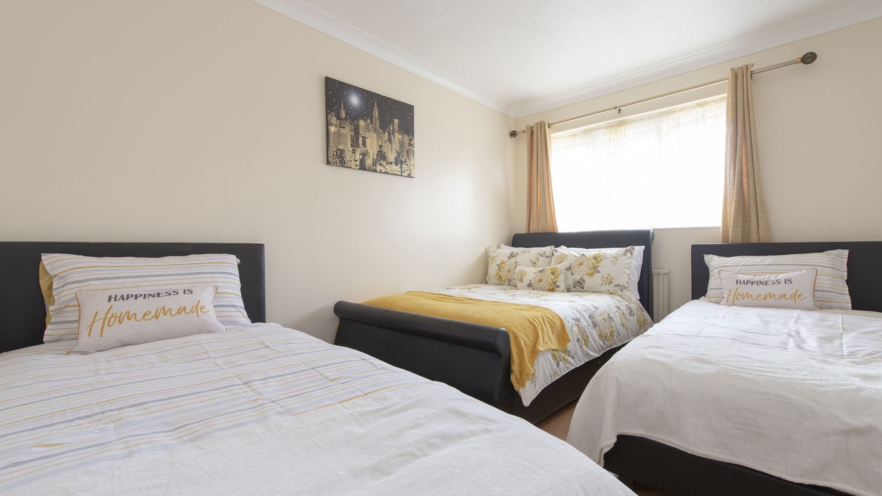 Photo of Bedroom in Thamesmead