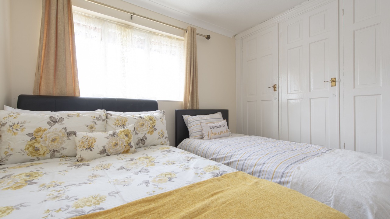 Photo of Bedroom in Thamesmead