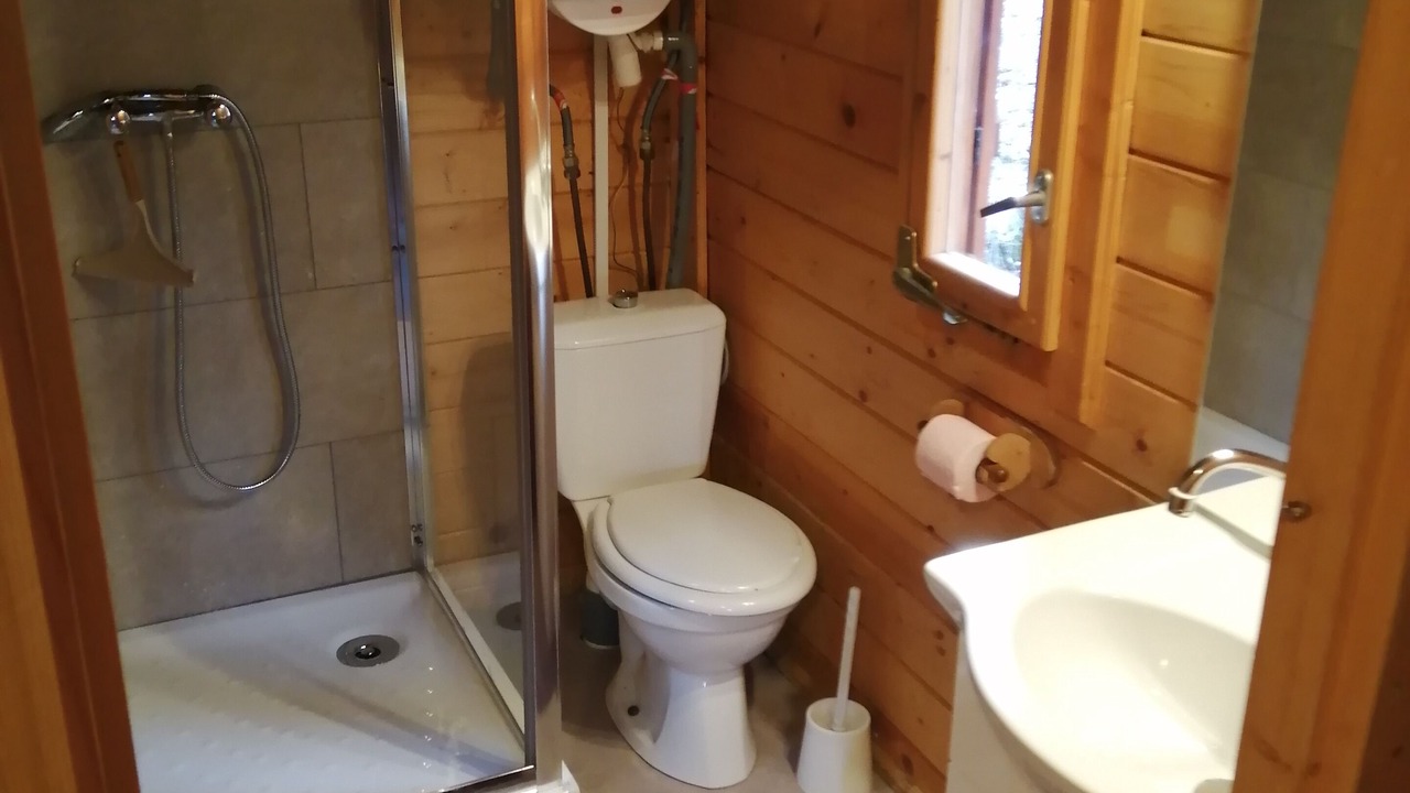 Photo of Bathroom in Simiane-la-Rotonde