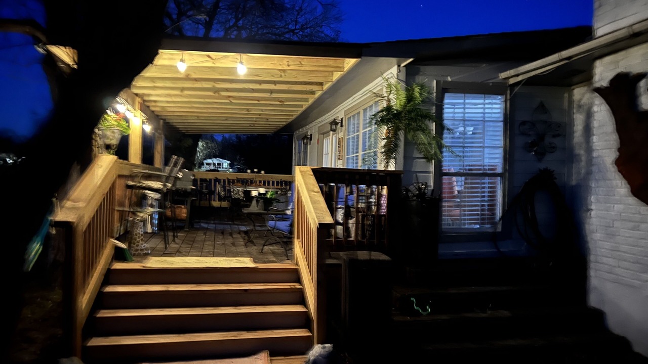 Photo of Patio Balcony in Lone Oak