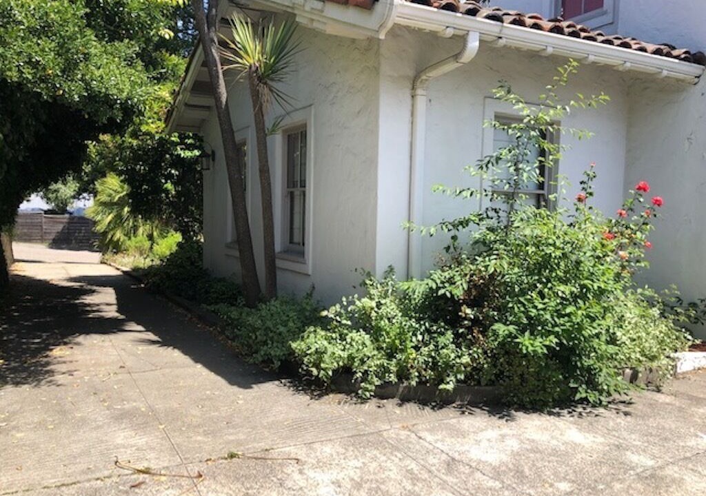 Photo of Bedroom in Claremont