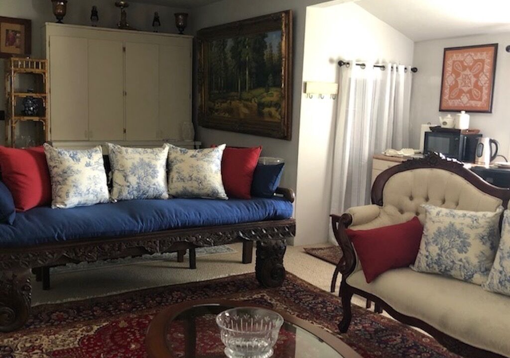Photo of Livingroom in Claremont