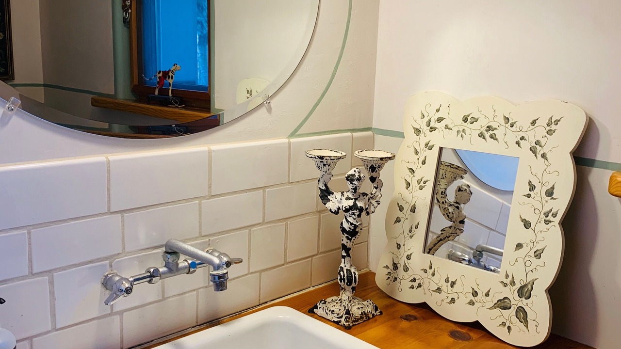 Photo of Bathroom in Adelma Beach