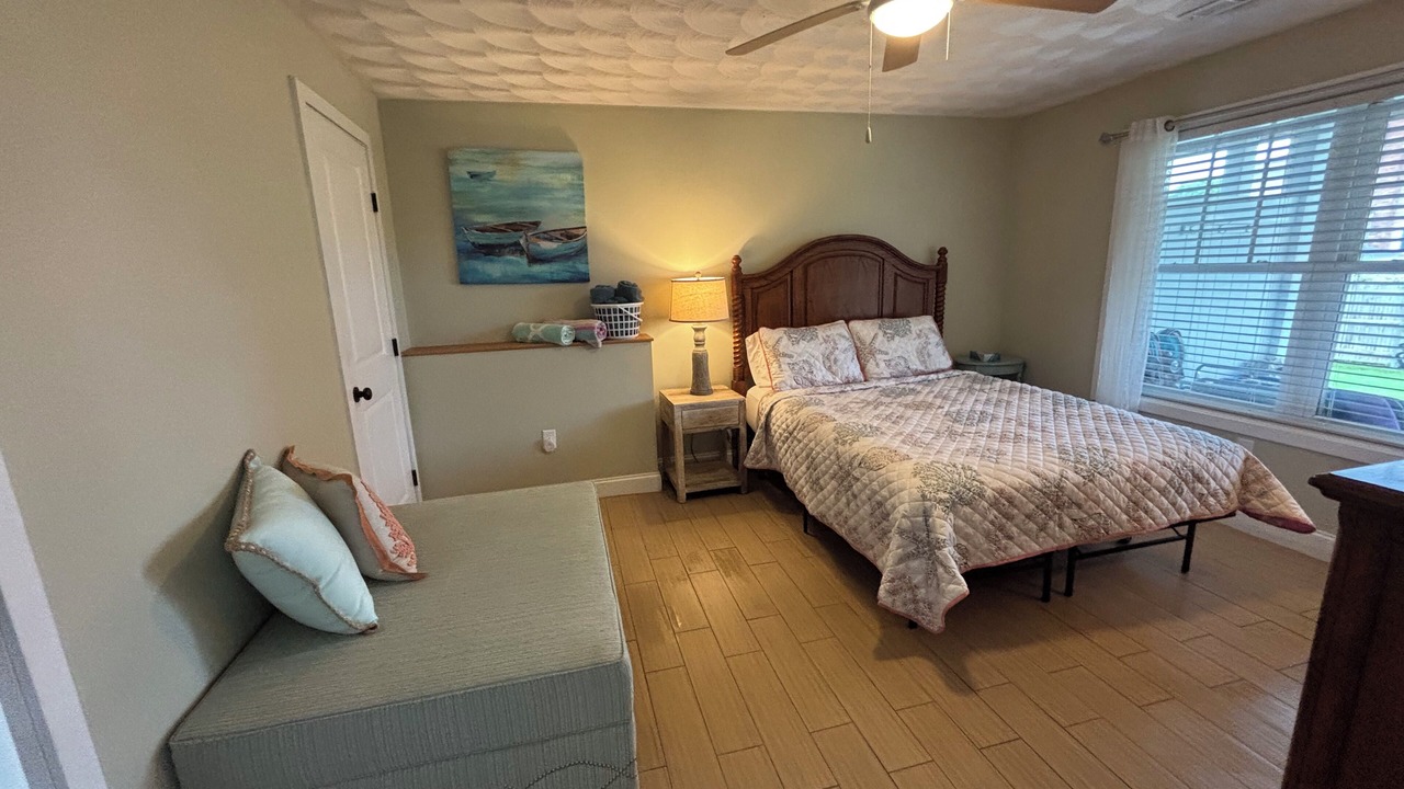Photo of Bedroom in Point Judith