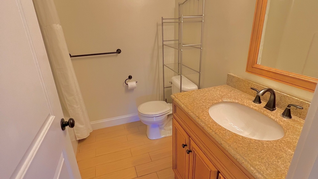 Photo of Bathroom in Point Judith