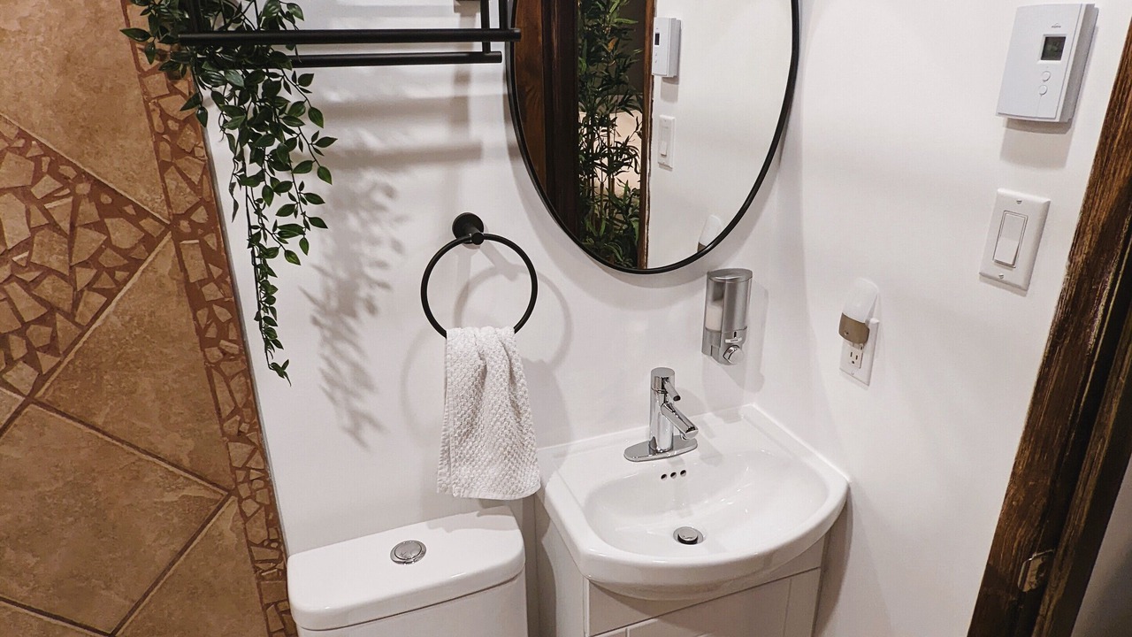 Photo of Bathroom in Alma