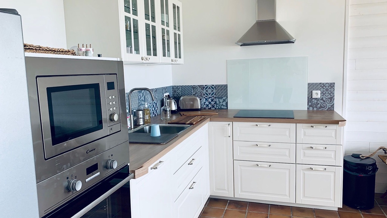 Photo of Kitchen in Saint-Michel-en-Greve