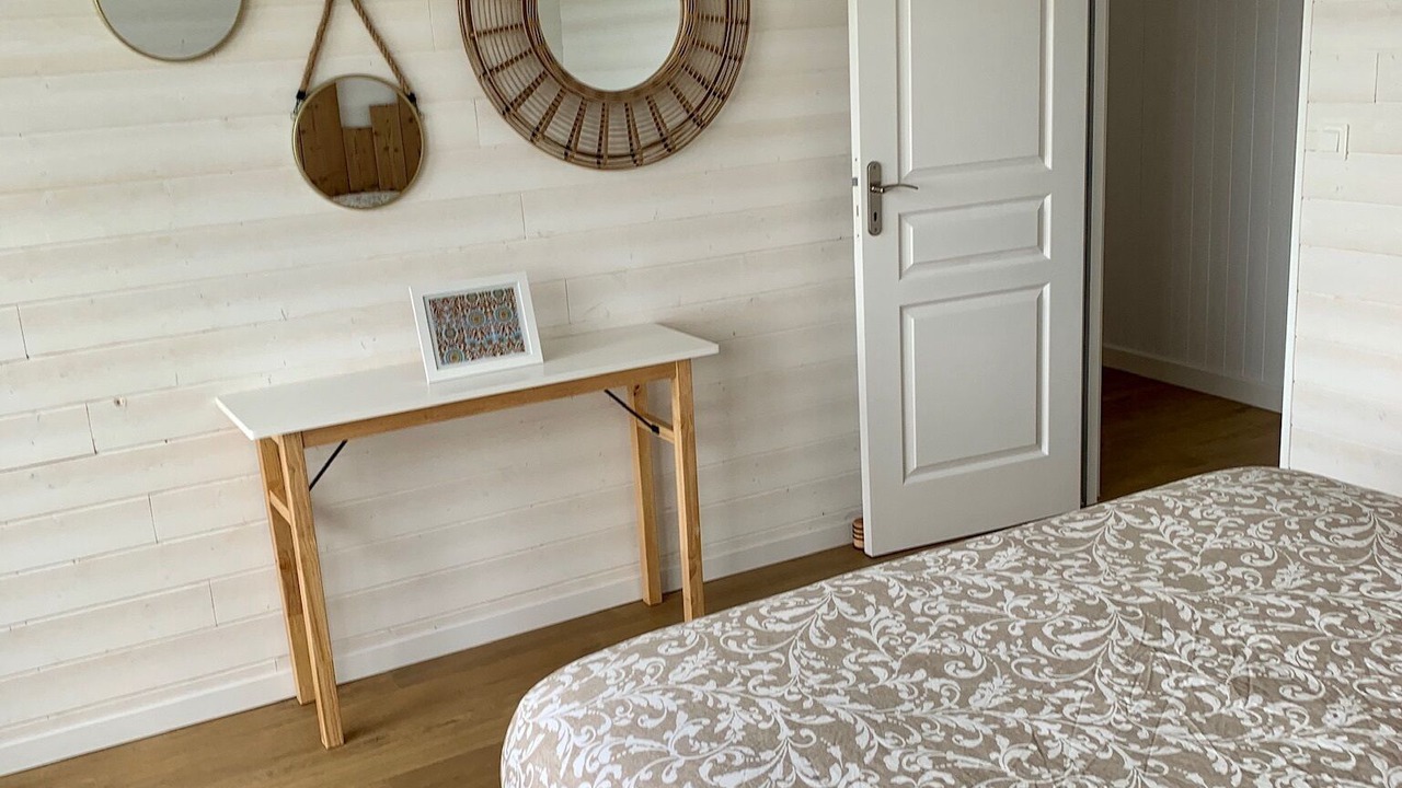 Photo of Bedroom in Saint-Michel-en-Greve