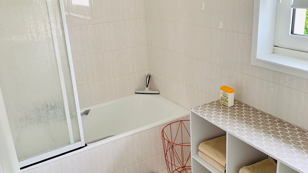 Photo of Bathroom in Saint-Michel-en-Greve
