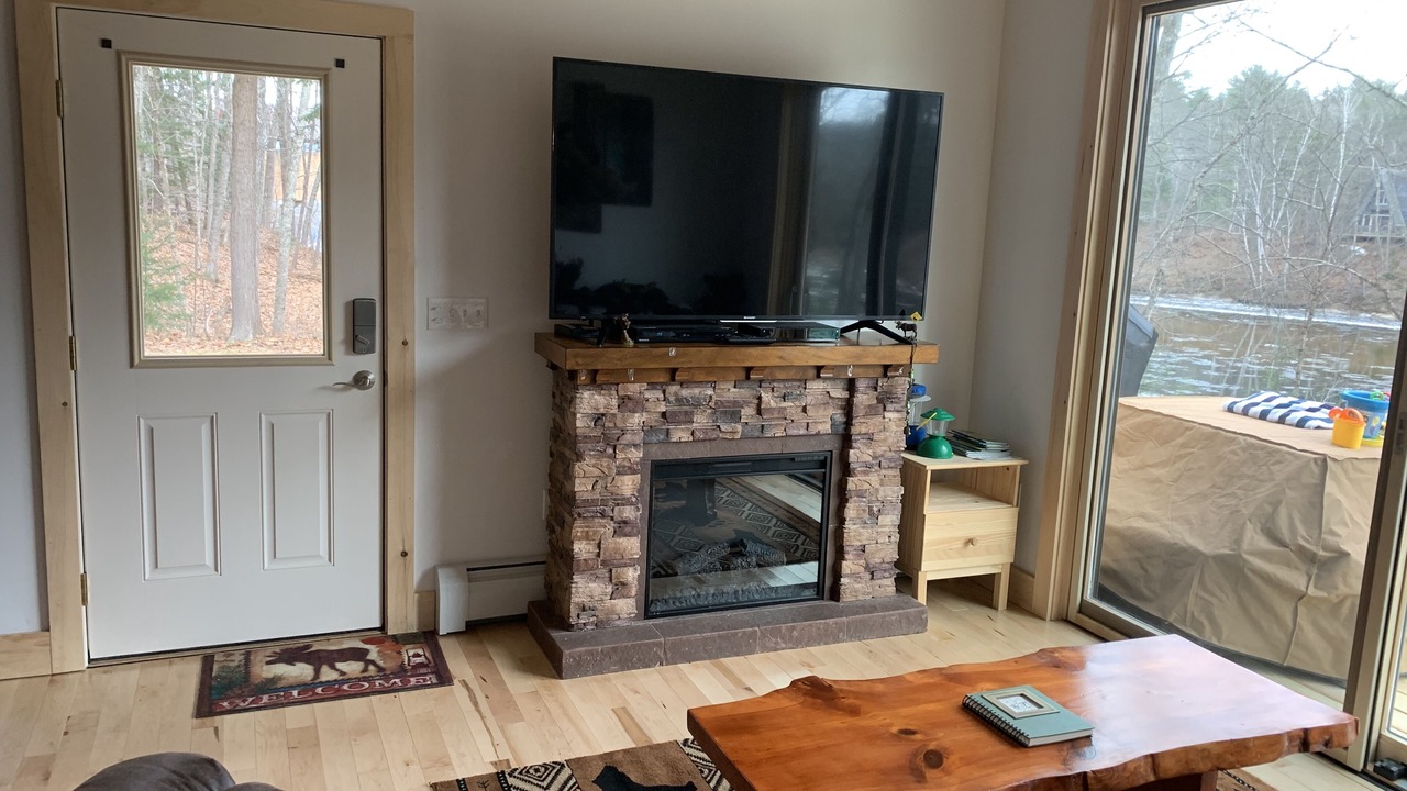 Photo of Livingroom in Campton