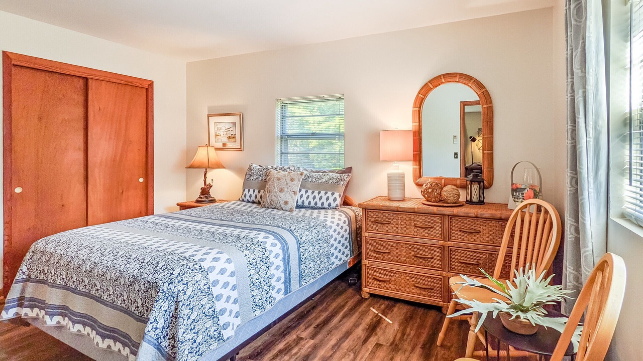 Photo of Bedroom in Mountain View