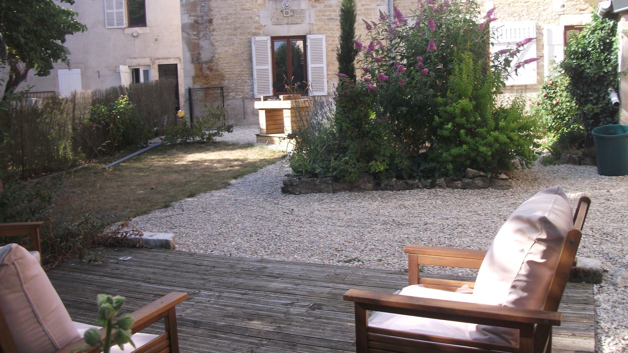 Photo of Patio Balcony in Chaumont