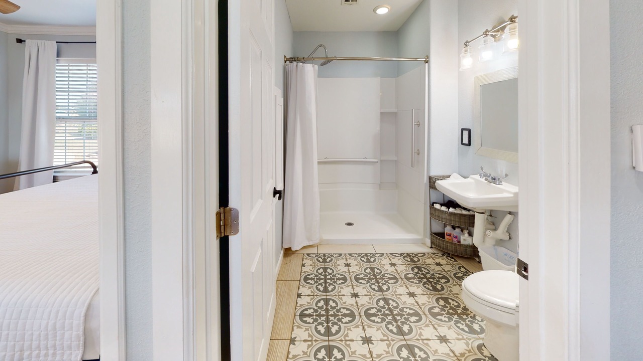 Photo of Bathroom in Ardmore