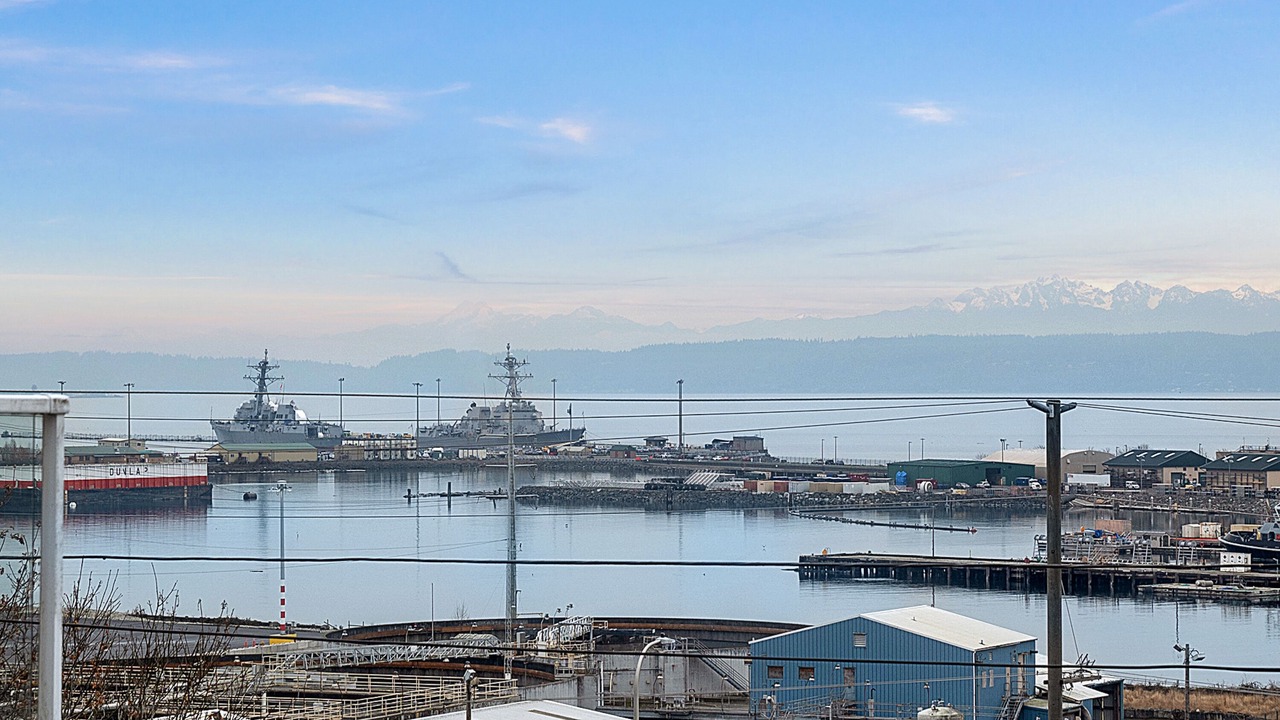 Photo of Others in Everett