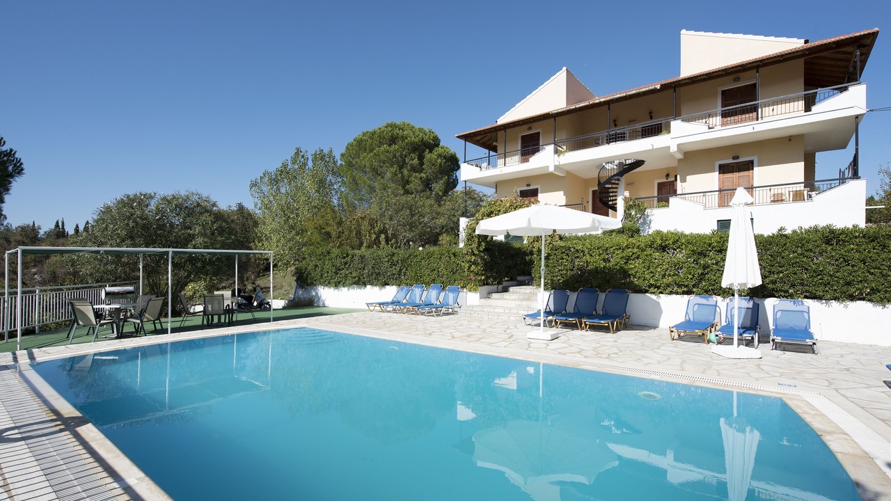 Photo of Outdoor in Petaleia