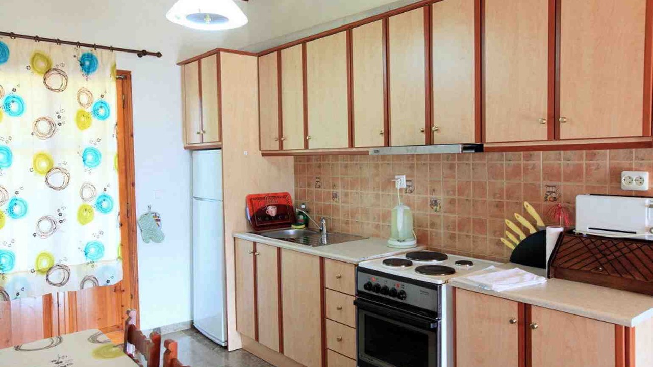 Photo of Kitchen in Petaleia