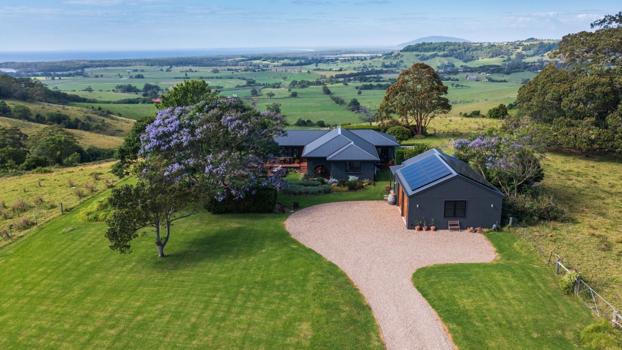 Photo of Others in Willow Vale