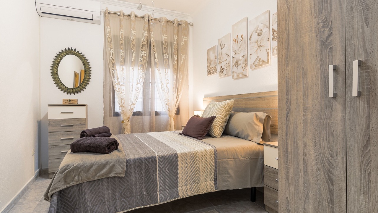 Photo of Bedroom in Toledo